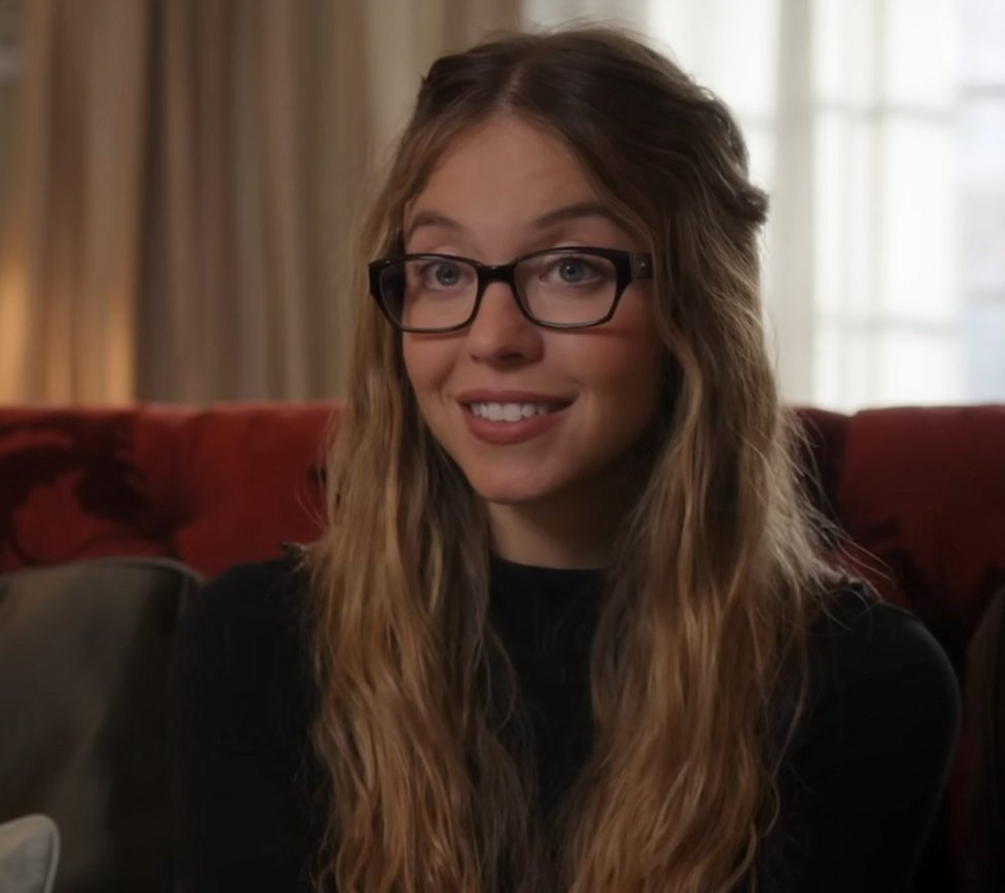 Обнаженная Сидни Суини и фильм Горничная собрал более 1 млрд рублей в российском прокате