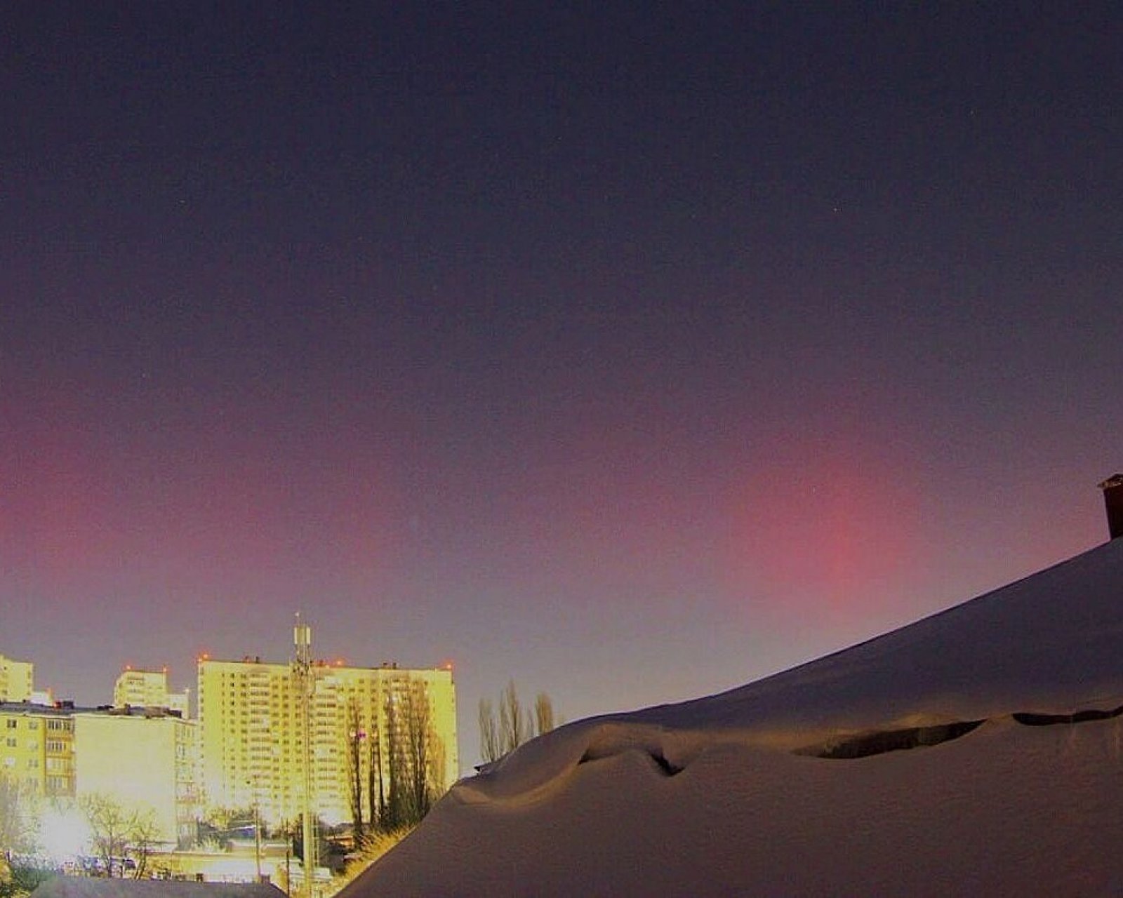 Северное сияние на юге, в небе Краснодара увидели редкое природное явление